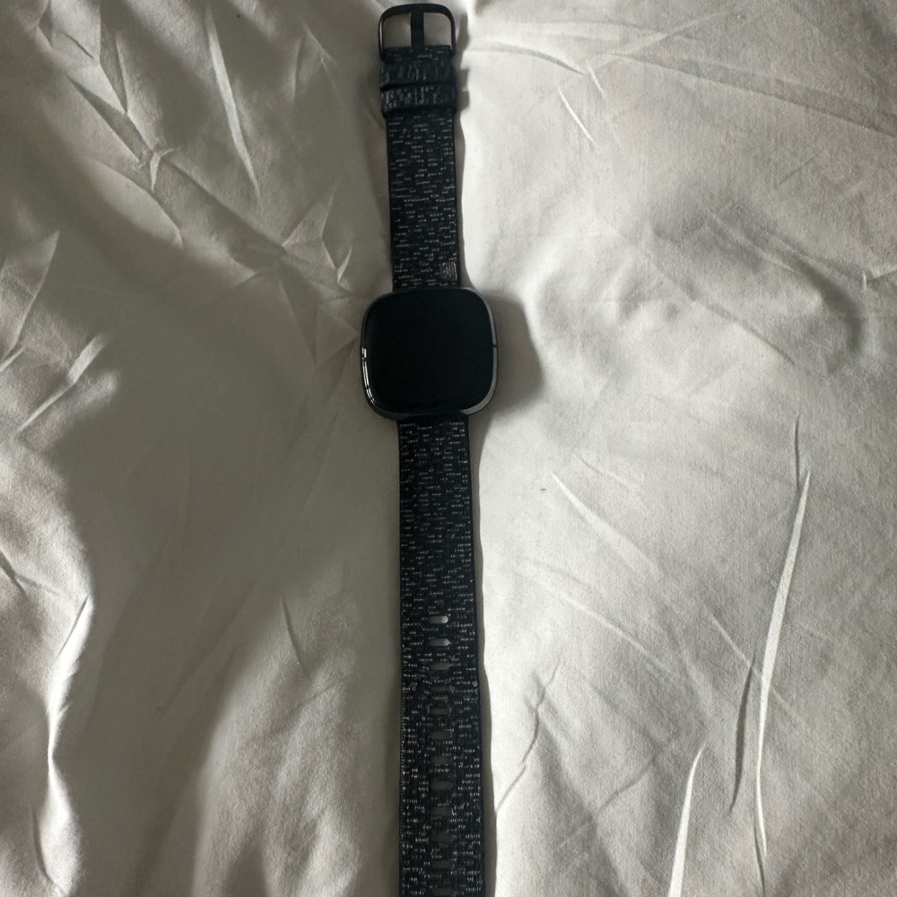 Fitbit Versa 2 Black Smartwatch w/Textured Band and Charging Cord - Gently used